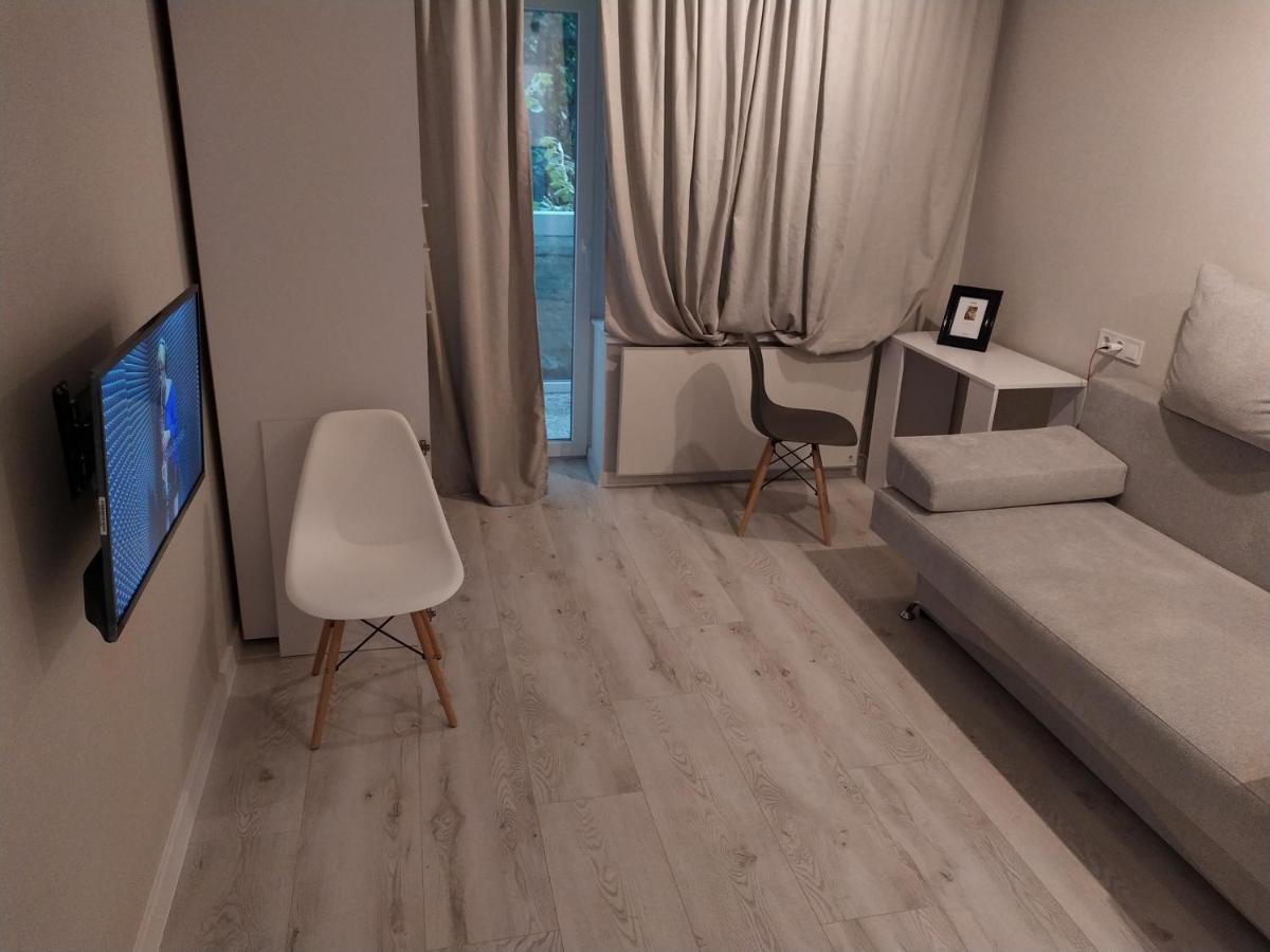 Cozy 75 Apart In Center - 2Х Кімнатна Квартира В Центрі Кропивницького Kropyvnytskyi Ngoại thất bức ảnh